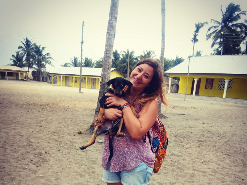 Elisa con Mia in Ghana