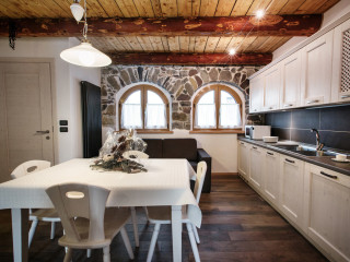 Appartamenti case vacanza Friuli montagna con il cane animali ammessi - Albergo Diffuso La Marmote