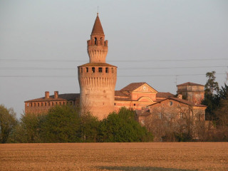 Castello di Rivalta - Ph. credits: Dani4P at Italian Wikipedia [CC BY-SA 2.5 (https://creativecommons.org/licenses/by-sa/2.5)]